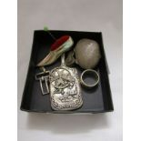 Mixed box of silver items