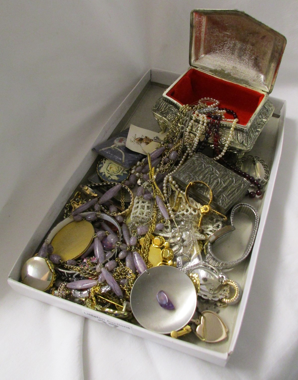 Tray of costume jewellery etc