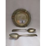 Silver ashtray & 2 silver spoons - Approx 124g