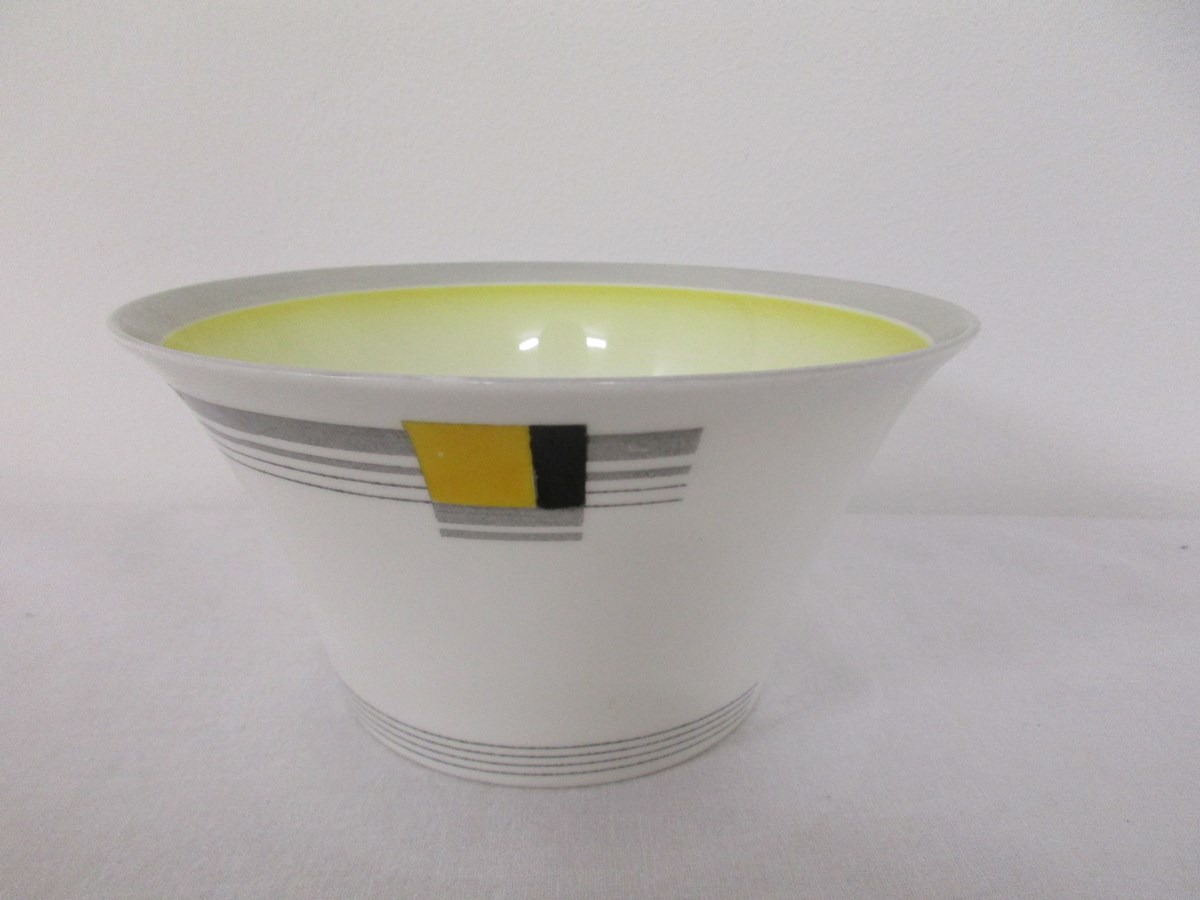 Art Deco Shelley tea set, Regent shape, Rd 781613 with yellow, black & grey blocks and bands pattern - Image 3 of 10