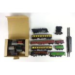 A collection of model locomotives and carriages to include Begin Hill, Duchess of Gloucester,