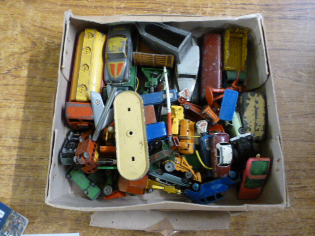 A collection of diecast mainly loose dinky toys to include Rolls Royce, Silver Wrath a luxury coach, - Image 2 of 3