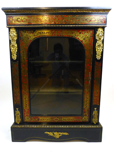 A 19th century French boulle work ebony and brass mounted vitrine/pier cabinet with single glazed - Image 3 of 3