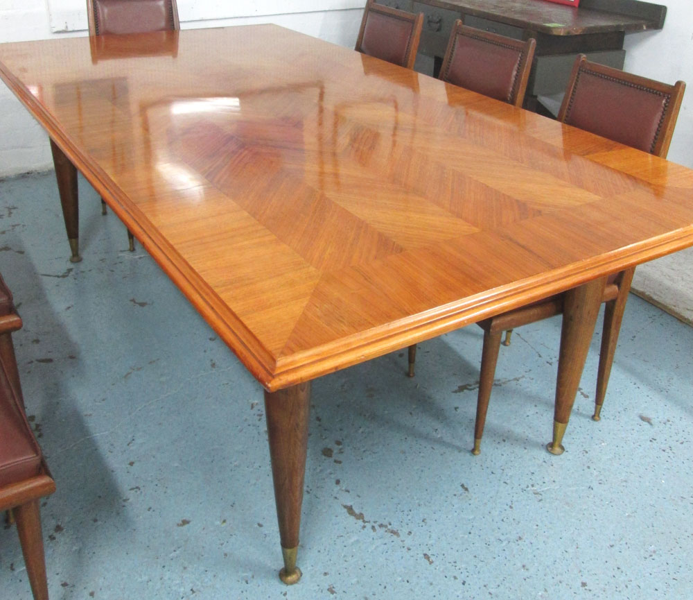 DINING TABLE, of the 1940's persuasion,