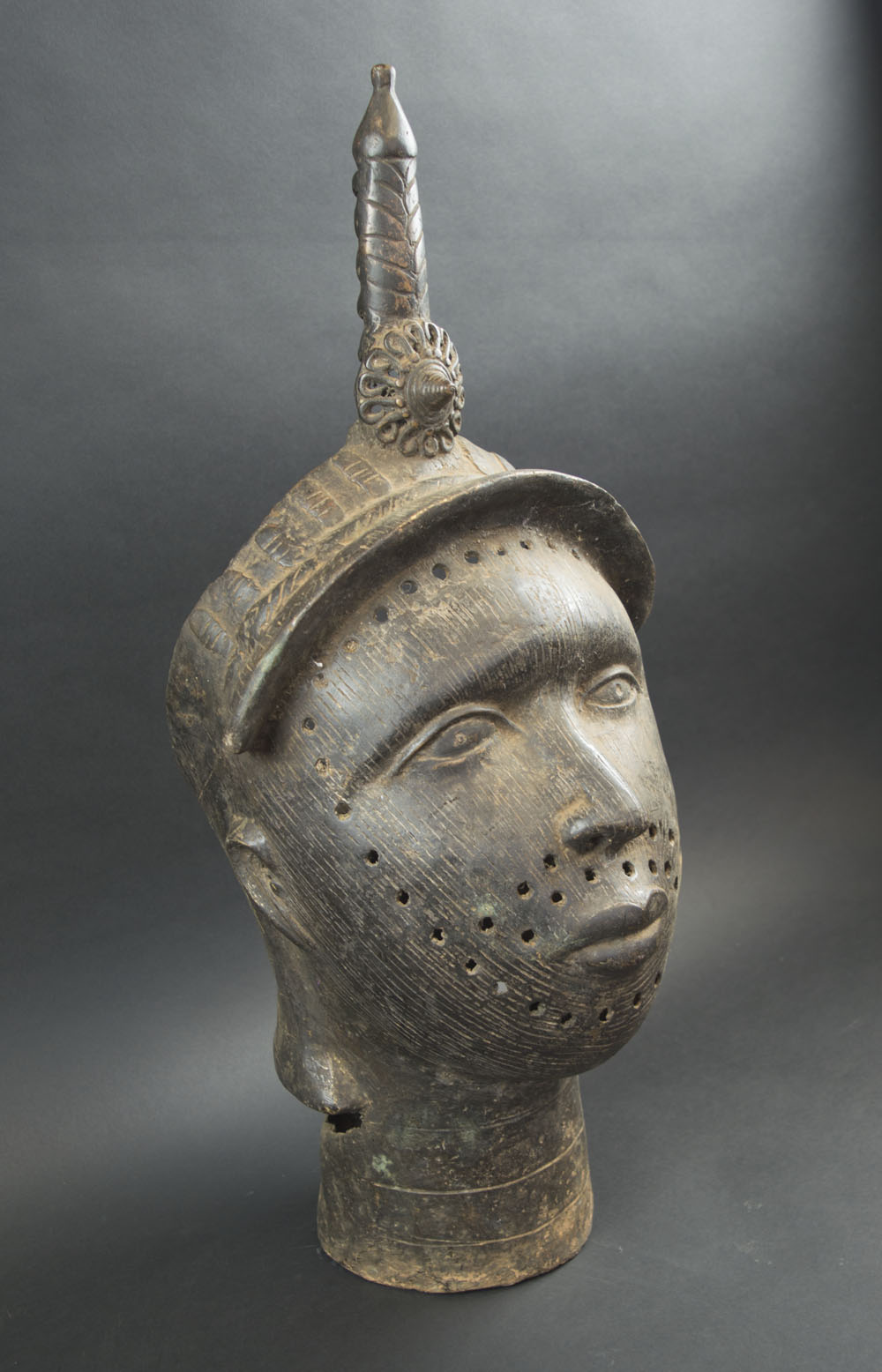 KINGS HEAD SCULPTURE, Benin style, patinated bronze, 60cm H.