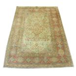 FINE ANTIQUE PERSIAN TABRIZ RUG, 202cm x 142cm,