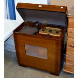 VINTAGE WALNUT CASED GRAMOPHONE