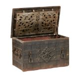 GERMAN STEEL AND IRON STRONGBOX 17TH CENTURY the hinged top with a central lock and key, with