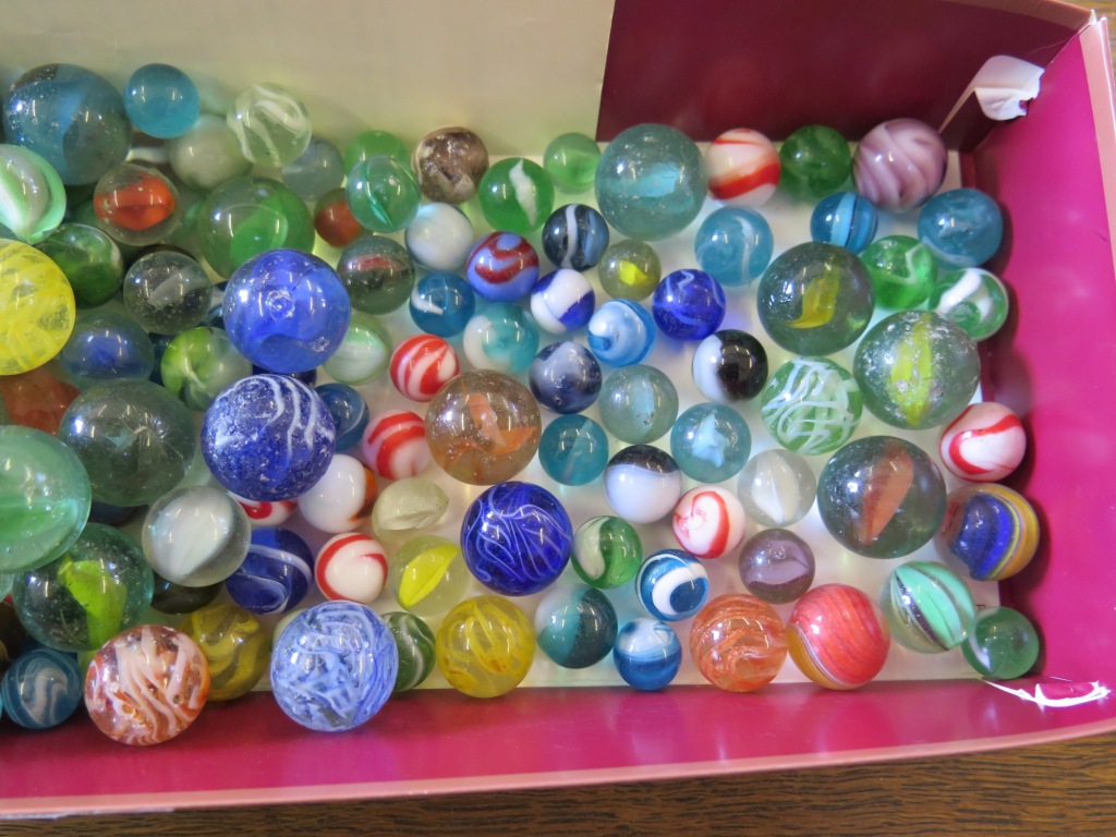 Various marbles, Torquay ware square jug, various Wade animal figures and ceramics - Image 4 of 4