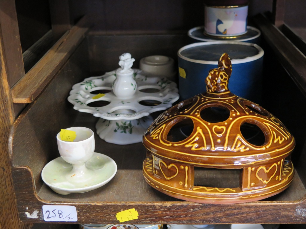 Various egg cups and stands including two Royal Worcester with chicken form covers (boxed), a - Image 2 of 2