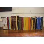 Books: Folio Society - J.R.R. Tolkein The Lord of the Rings, three volumes in single slip case 1979,