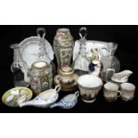 A COLLECTION OF ANTIQUE CHINA AND GLASS to include a 19th century Cantonese porcelain tea pot 14cm