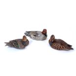 A PAIR OF HAND PAINTED WOODEN DECOY TEAL, A DRAKE AND A DUCK by Mike Wood, each 22cm in length; a