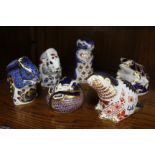 SIX ROYAL CROWN DERBY IMARI PATTERED PAPERWEIGHTS