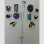 A collection of costume jewellery,