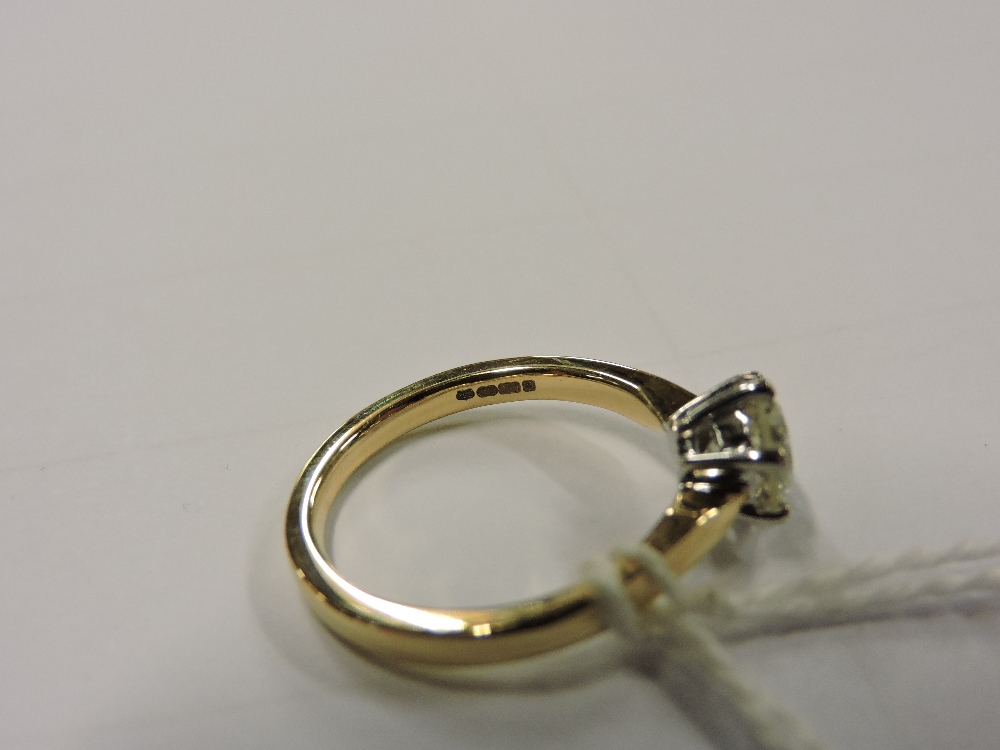 An 18 carat gold solitaire diamond ring, approximately one carat, - Image 2 of 7