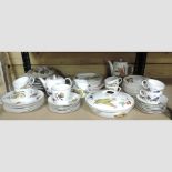 A collection of Worcester Evesham pattern tea and dinner wares, to include a serving dish, tureens,
