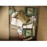 CIGARETTE CARDS : Small accumulation cards,