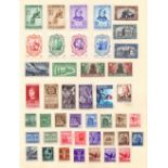 ITALIAN STAMPS : Mounted mint collection on pages,