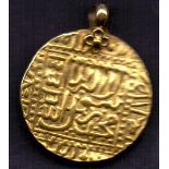 Early Asian gold coin made into a pendant weighs 12g,