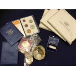 COINS : Small Box of coins including some Pre 47 silver, 1970 proof sets, and commemorative Crowns,