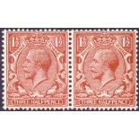 GREAT BRITAIN STAMPS : 1912 1 1/2d Brown unmounted mint pair with one stamp showing the Pencf flaw