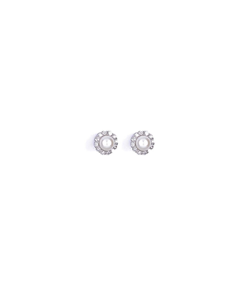 PAIR OF CULTURED PEARL AND DIAMOND EARRINGS each pearl measuring 8-8.5mm approximately within a