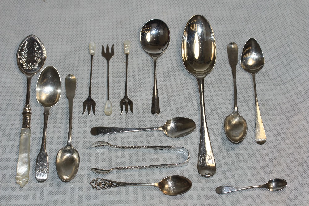 A quantity of silver smallware. 7ozs 4dwts