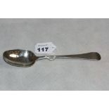 A George III silver dessert spoon. London 1809. 1oz 16dwts