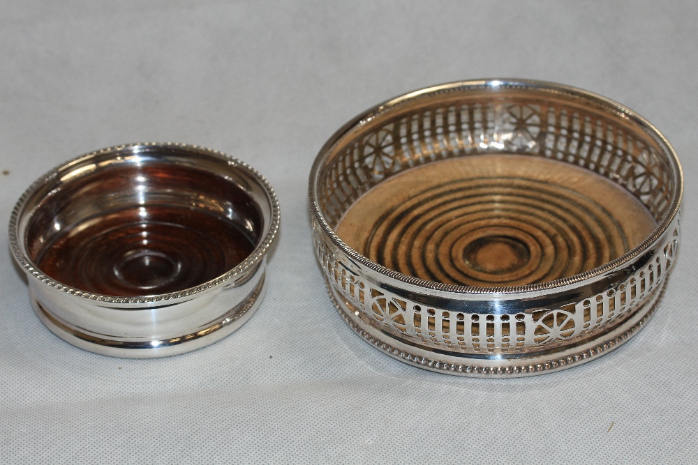 A quantity of silver plate to include a basting spoon, two bottle coasters etc. - Image 3 of 3