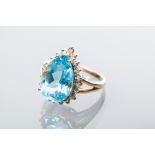 AQUAMARINE AND DIAMOND RING