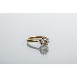 DIAMOND SOLITAIRE RING