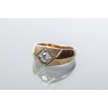 GENTLEMAN'S DIAMOND SINGLE STONE RING