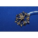 9CT GOLD OPENWORK CIRCULAR BROOCH WITH SEED PEARLS