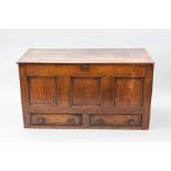 EARLY 18TH CENTURY OAK DOWER CHEST
with hinged cover,