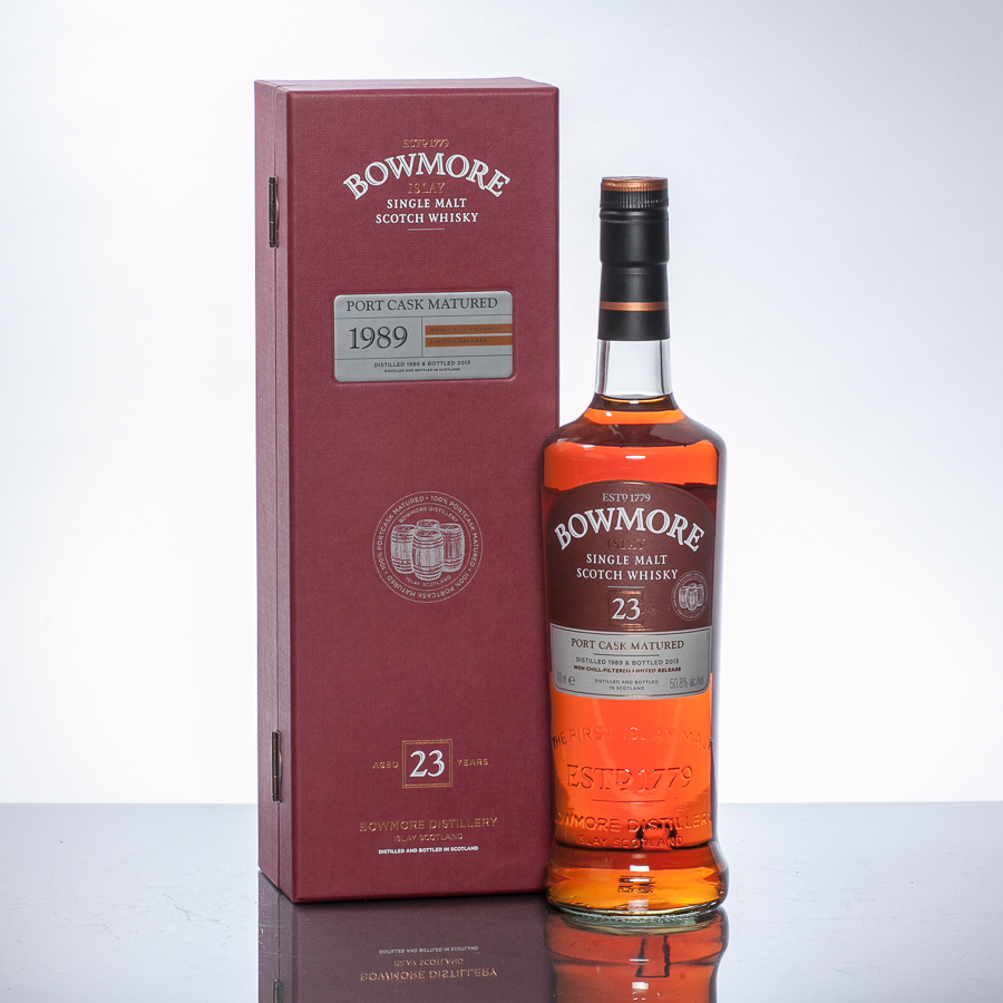BOWMORE 1989 PORT CASK MATURED AGED 23 YEARS
Islay Single Malt Scotch Whisky,
