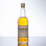 STRATHISLA 12 YEAR OLD
Single Highland Malt Whisky by Chivas Bros., Strathisla-Glenlivet.