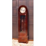 EARLY TWENTIETH CENTURY LONGCASE CLOCK the unsigned weight driven movement striking on gongs,