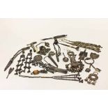 COLLECTION OF EASTERN SILVER AND WHITE METAL OBJECTS AND JEWELLERY an interesting collection of