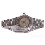 LADY'S STAINLESS STEEL TAG HEUER PROFESSIONAL 2000 SERIES WRISTWATCH reference WE1411-R,