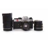 LEICA R3 ELECTRONIC CAMERA AND ACCESSORIES Numbered 1450652, n black and chrome finish,