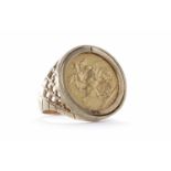 GOLD SOVEREIGN DATED 1909 in a nine carat gold ring,