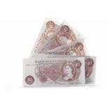 TEN BANK OF ENGLAND CONSECUTIVELY NUMBERED TEN SHILLINGS NOTES D38N 701201 to D38N 701210