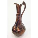 MID 20TH CENTURY JAPANESE BRONZE EWER with swan motifs and swan handle, mark to base,