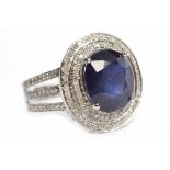 SAPPHIRE AND DIAMOND RING