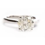 DIAMOND SOLITAIRE RING