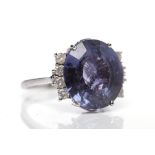 VIOLET CORUNDUM DRESS RING