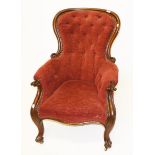 AN ATTRACTIVE VICTORIAN MAHOGANY BALLOON BACK ARMCHAIR,