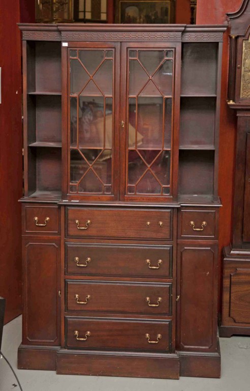 A GEORGIAN STYLE MAHOGANY BREAK FRONT SECRETAIRE LIBRARY BOOKCASE, O.R.M.