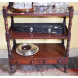 AN EARLY VICTORIAN RECTANGULAR THREE TIER MAHOGANY DUMB WAITER,